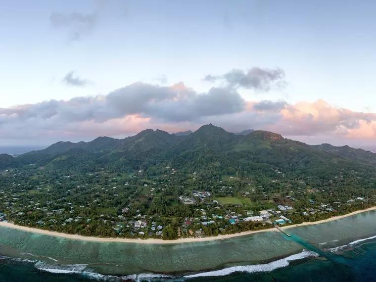 Episode 2 | Saving the South Pacific
Guests:
Arthur Webb, Chief Technical Adviser – Tuvalu Coastal Adaptation Project, UNDP
Kirsten Sayers, CEO, RedR Australia