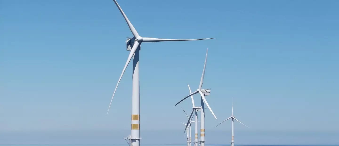 Offshore wind farm, Arklow Bank, Southern Ireland.
Renewables Windfarm3