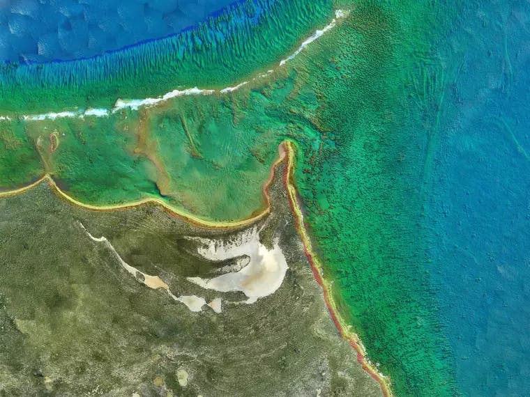 Combined RAMMS imagery of the coral transition of project location. Bathymetry data overlaid on image of location taken during field trials in the caribbean